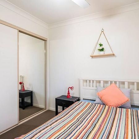 Room With Separate Bath In Shared Homestay レッドクリフ エクステリア 写真